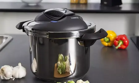 How to Use a Pressure Cooker for Healthy Cooking
