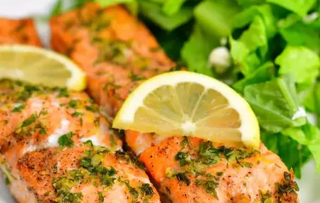 How to Make a Healthy Dinner with Salmon