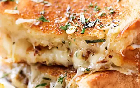 How to Make a Delicious Grilled Cheese Sandwich