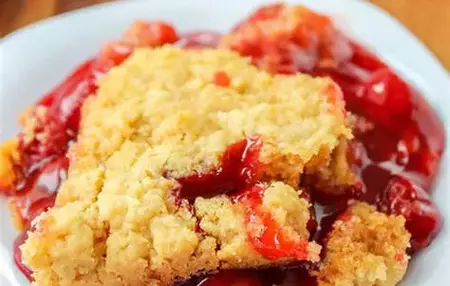 How to Use a Slow Cooker for Desserts