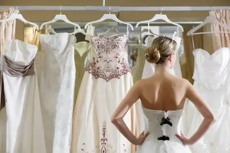 How to Choose a Wedding Dress