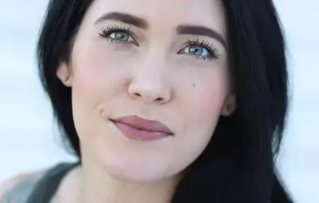 How to Create a Podcast Intro and Outro