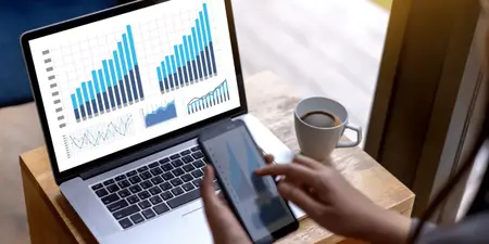 How to Build a Successful Career in Finance