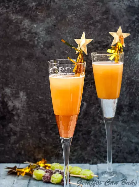 How to Make a New Year's Eve Cocktail