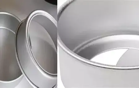 How to Use a Cake Pan