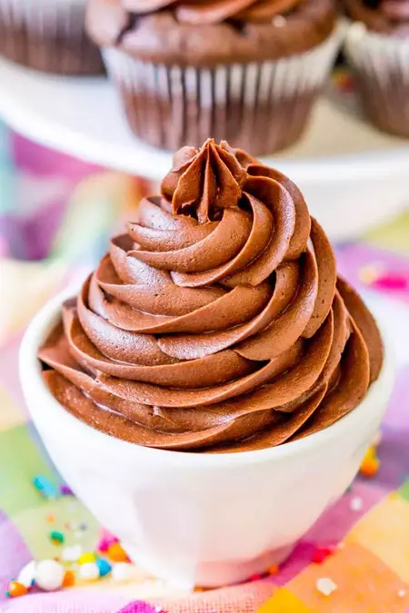 How to Make a Buttercream Frosting