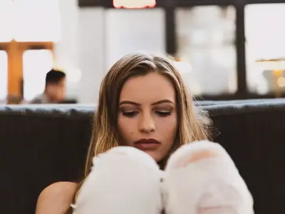 Highly Sensitive Person Indonesia: 12 Ciri Khas HSP