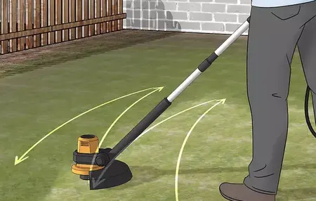 How to Use a Weed Whacker