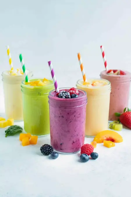 How to Make a Smoothie for Dinner