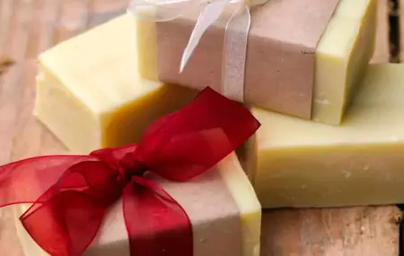 How to Make a DIY Soap