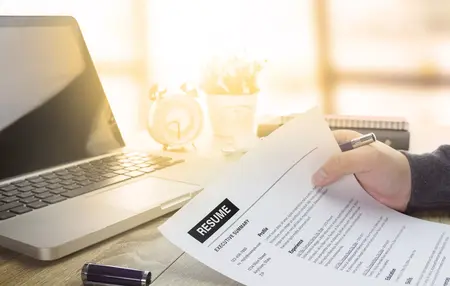 How to Stay Relevant and Adaptable in a Rapidly Changing Job Market