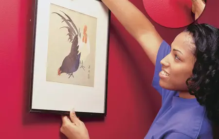 How to Hang Pictures