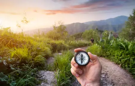 How to Navigate with a Compass