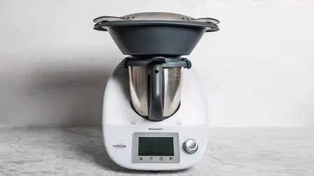 How to Use a Thermomix