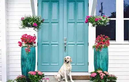 How to Create a Welcoming Home Entrance