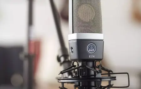 How to Use a Microphone for Recording