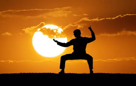 How to Play Tai Chi