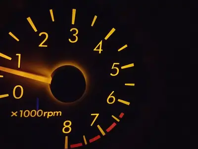 Mobil Tersendat RPM Rendah? Solusi dan Penyebabnya!