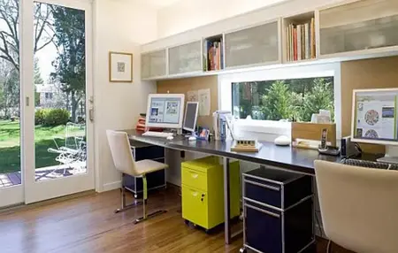 How to Create a Chic Home Office on a Budget