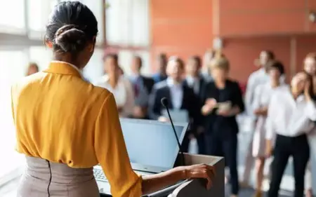 How to Master Public Speaking