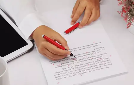 How to Become a Proofreader