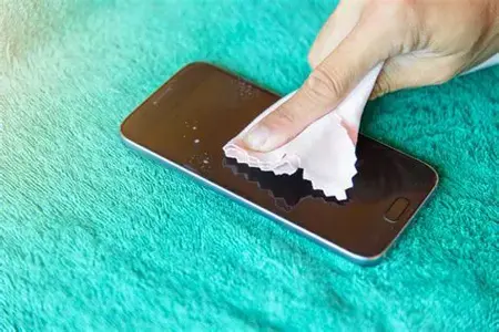 How to Clean a Phone
