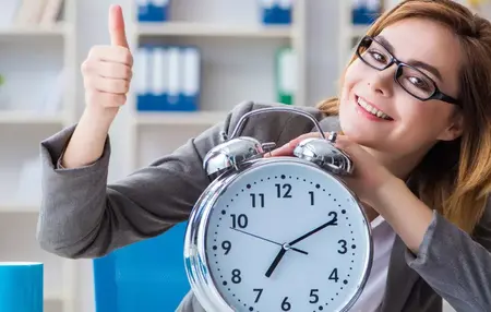 How to Manage Your Time Effectively at Work
