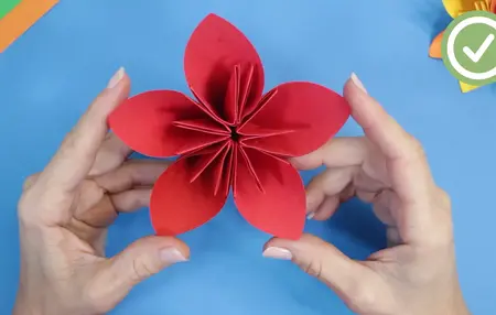 How to Make a Flower Arrangement