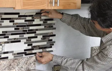 How to Install a Backsplash
