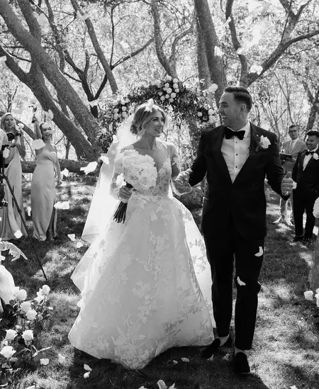 How to Use Pinterest for Wedding Planning