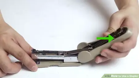 How to Use a Stapler