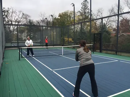How to Learn to Play Paddle Tennis