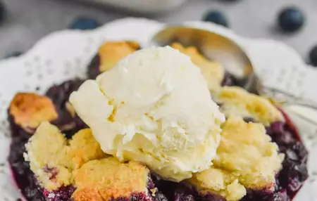 How to Make a Dessert with Berries