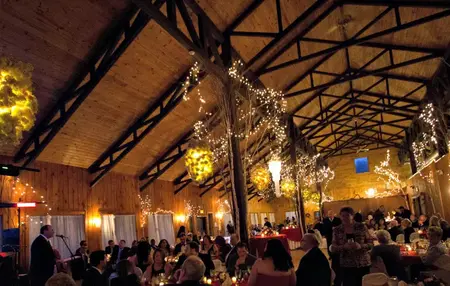 How to Throw a Festive Holiday Party