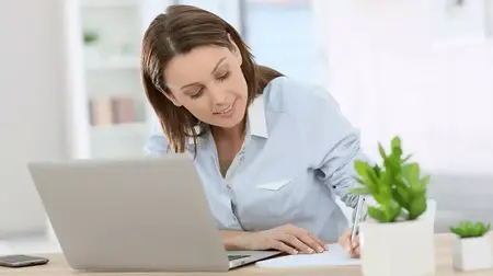 How to Learn to Use a Augmented Reality Tool