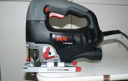 How to Use a Jigsaw Safely