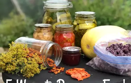 How to preserve food for a long time