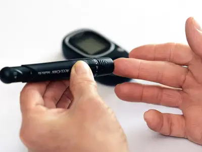 Waspadai Hiperglikemia Diabetes: Tips Mencegah Lonjakan Gula Darah