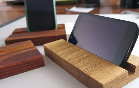 How to Create a Simple DIY Phone Stand