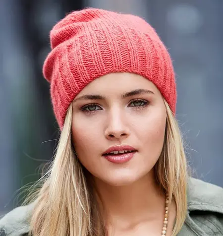 How to Knit a Simple Beanie