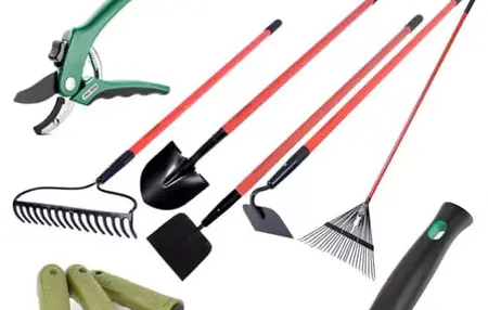 How to Use a Garden Tool