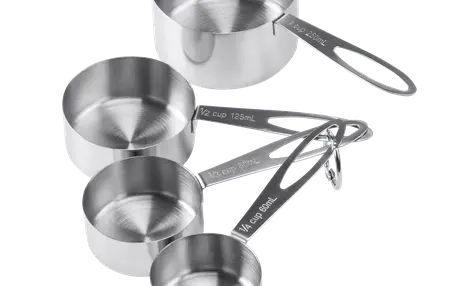 How to Use a Measuring Cup