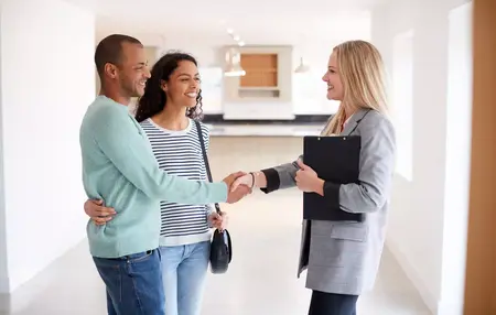 How to Choose the Right Real Estate Agent