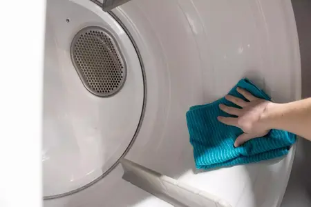 How to Clean a Dryer