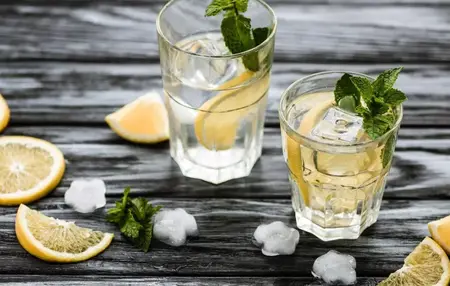 How to Host a Cocktail Party