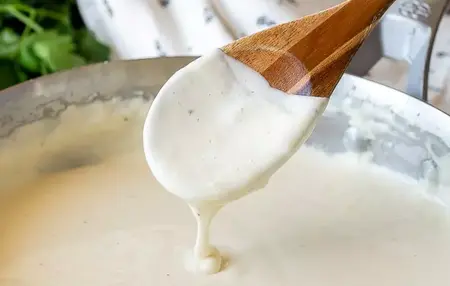 How to Make a Creamy Alfredo Sauce