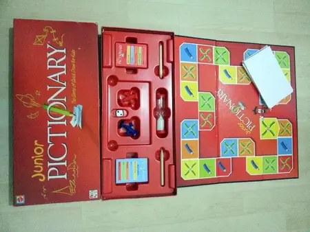 How to Learn to Play Pictionary Junior