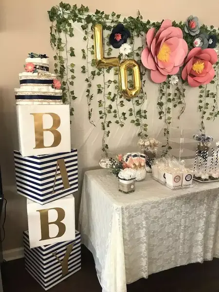 How to Decorate a Baby Shower