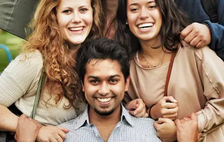 How to Build a Strong Social Circle