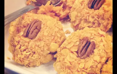 How to Throw a Themed Party